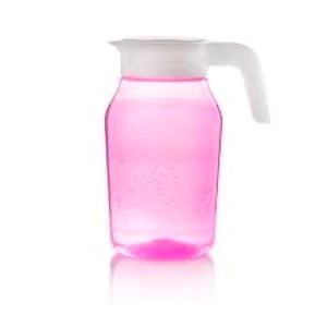 Tupperware Universal 3-qt Pitcher